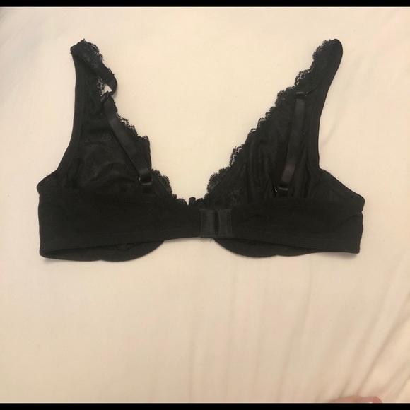 Felina Lush Lace full busted underwire bra. Size 32C - Picture 3 of 5